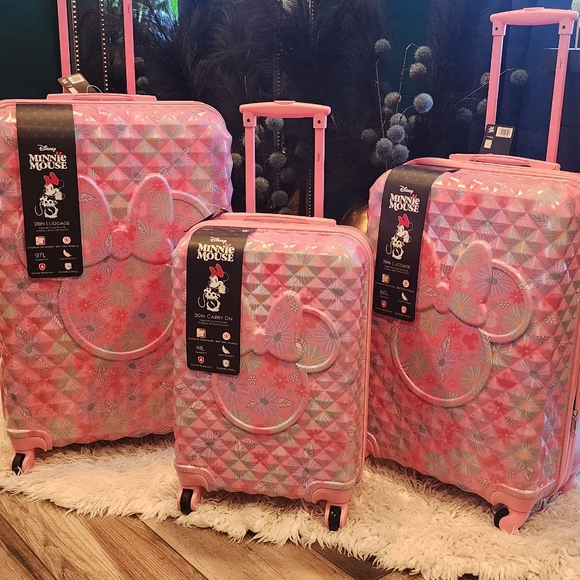 Disney Handbags - Disney Minney Mouse Hard Suitcases Set of 3!28"&24"&20"Brand New